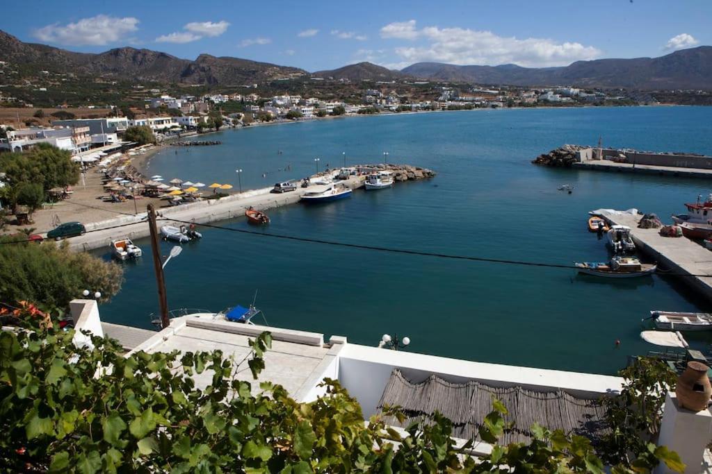 Εξοχη Και Θαλασσα Apartment Makriyialos Bagian luar foto
