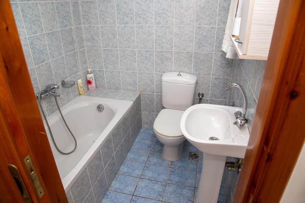 Εξοχη Και Θαλασσα Apartment Makriyialos Bagian luar foto