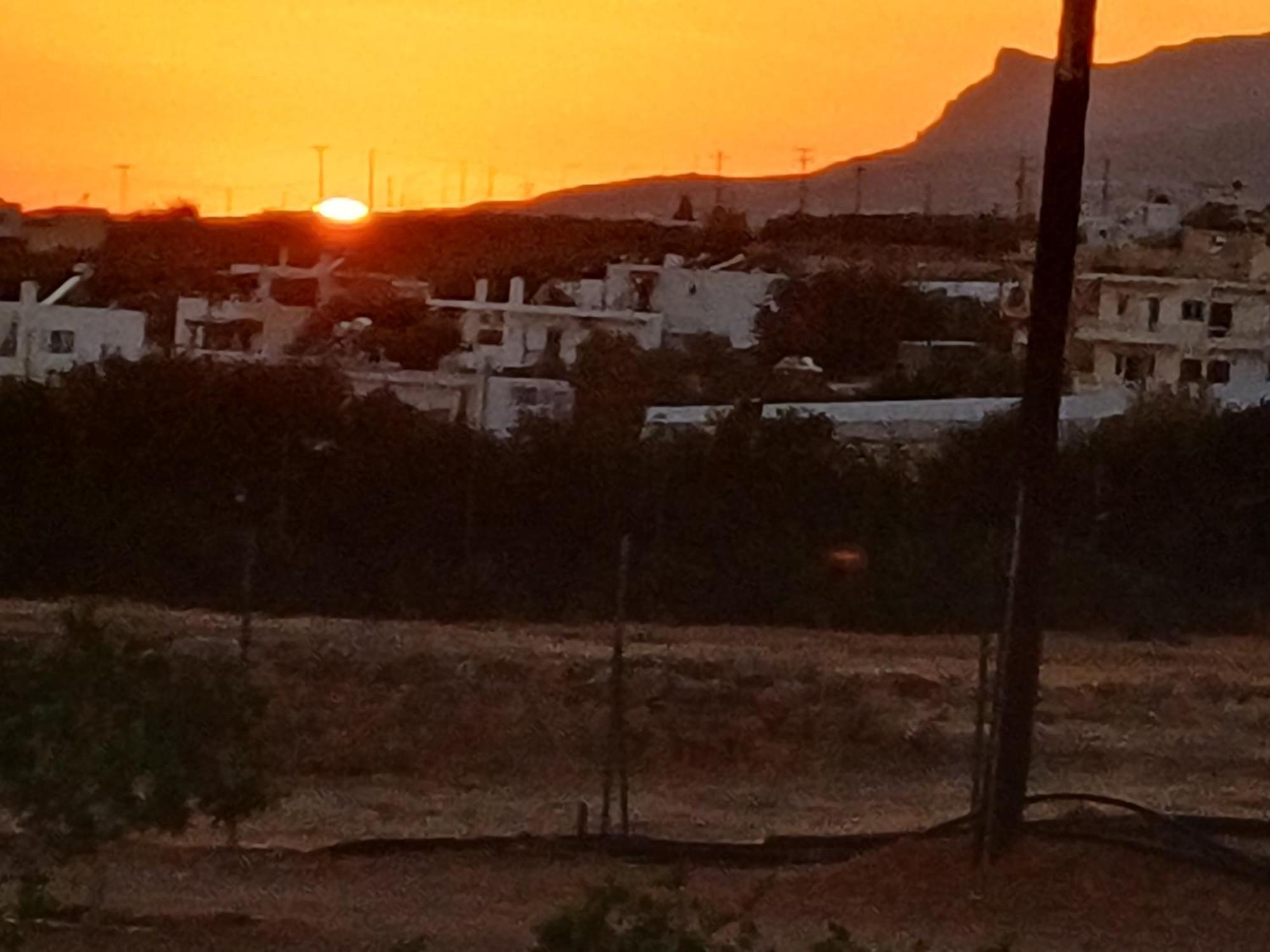 Εξοχη Και Θαλασσα Apartment Makriyialos Bagian luar foto
